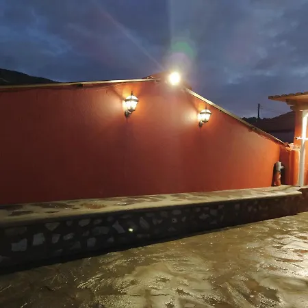 בקתה Casa Eremia *