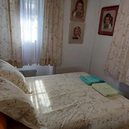 Casa Eremia בקתה *